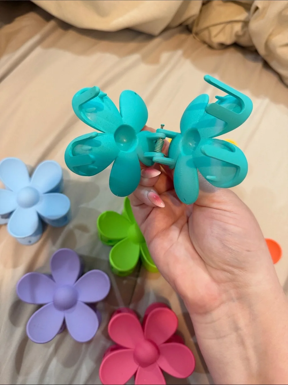 Bright Flower Clip Set - Multicolor Daisy Hair/Accessory Clips